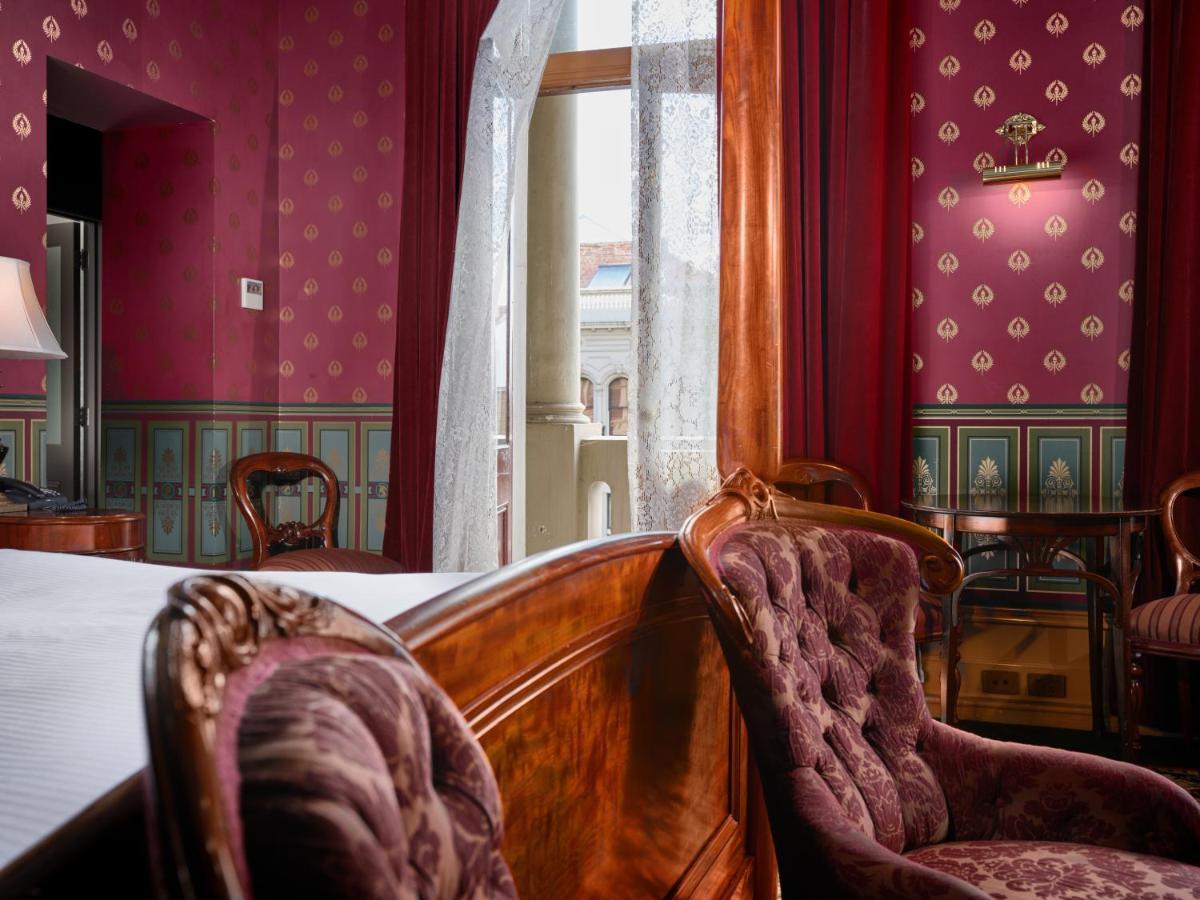 クレイグズ ロイヤル ホテル バララット エクステリア 写真 A room at the hotel