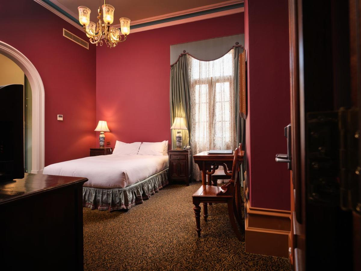 クレイグズ ロイヤル ホテル バララット エクステリア 写真 A room at the hotel