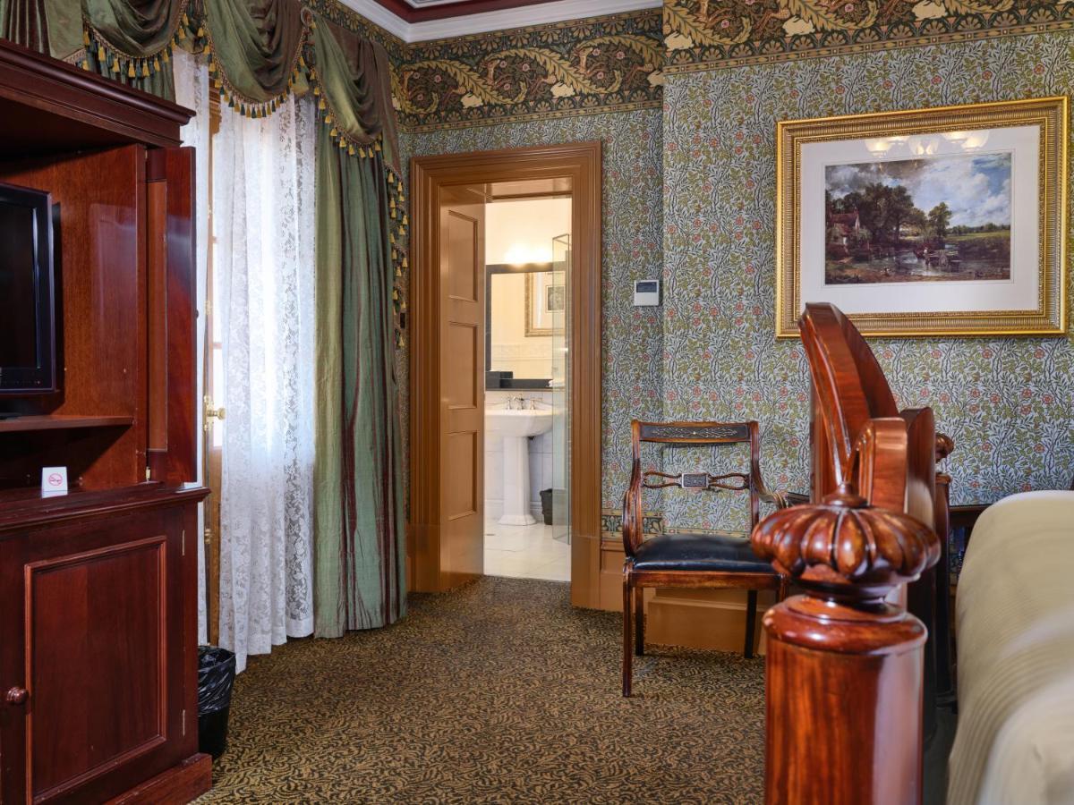 クレイグズ ロイヤル ホテル バララット エクステリア 写真 A room at the Inn
