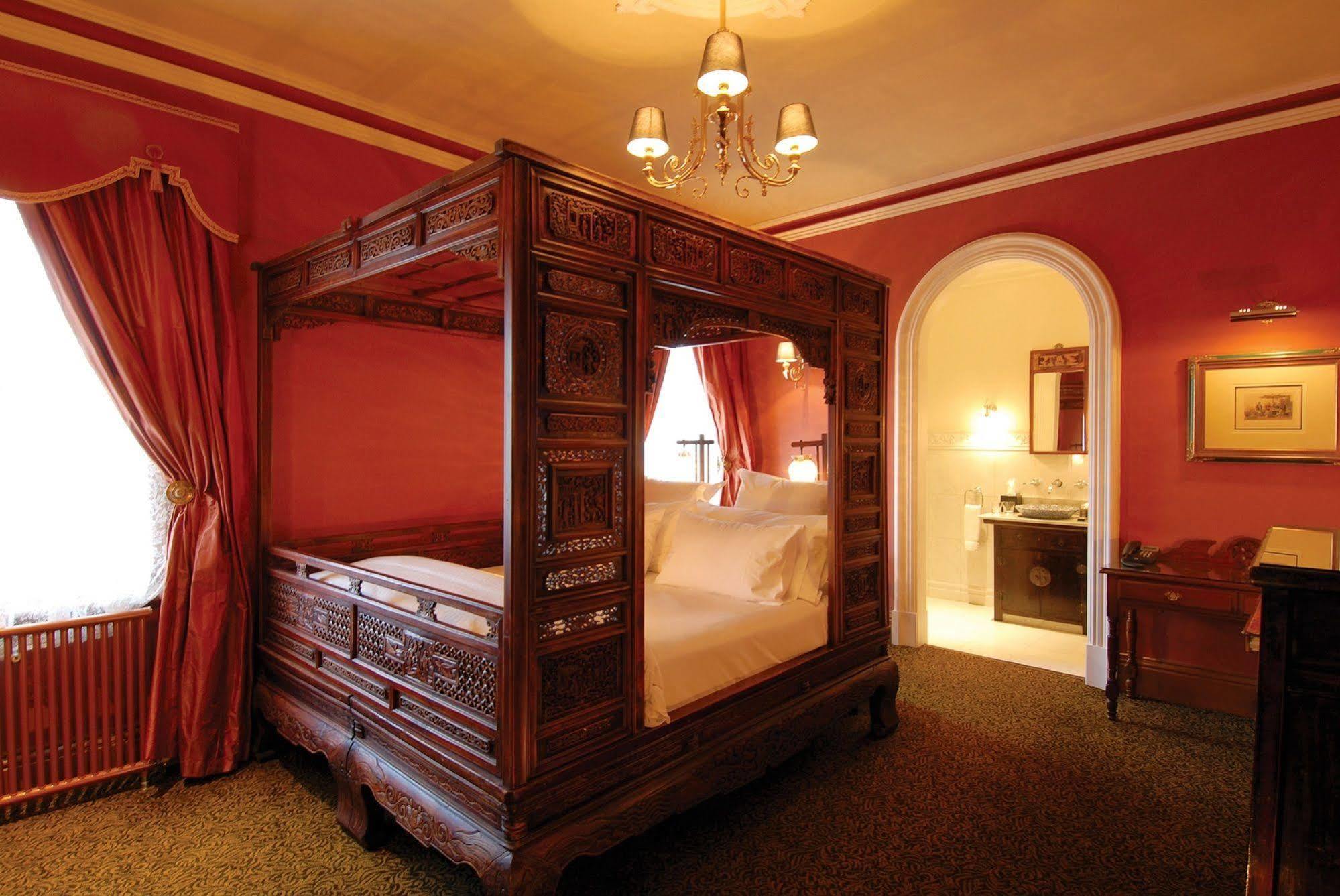 クレイグズ ロイヤル ホテル バララット エクステリア 写真 A room at the hotel